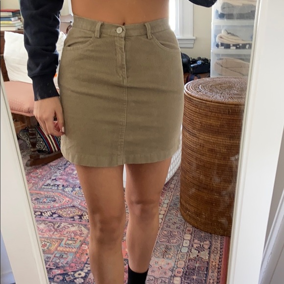 Brandy Melville Dresses & Skirts - Brandy Melville corduroy brown skirt